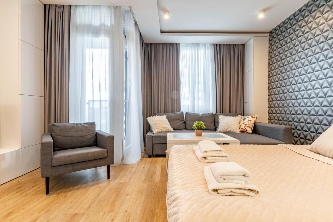 Wrocapartments Starcenter - Parking Free วรอตซวาฟ ภายนอก รูปภาพ